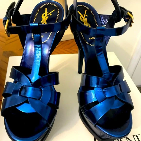 Yves Saint Laurent Tribute Midnight Blue Patent Leather Sandal 36.5 $ 1075.00 - Picture 1 of 10